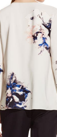 Vince Camuto Floral Bell Sleeve Blouse sz L - Picture 3 of 4